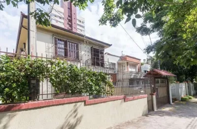 Casa com 4 quartos à venda na rua felipe de oliveira, 1265, petrópolis, porto alegre por r$ 1.200.000