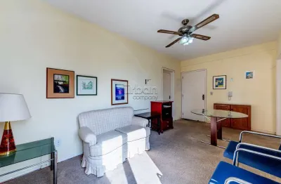 Apartamento com 2 quartos à venda na rua barão do triunfo, 238, menino deus, porto alegre por r$ 530.000