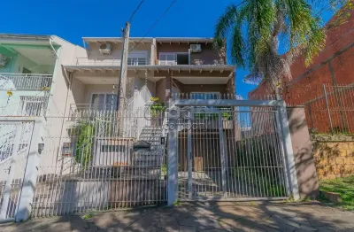 Casa em condomínio fechado com 3 quartos à venda na travessa orion, 269, cristo redentor, porto alegre por r$ 700.000