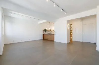 Apartamento com 3 quartos à venda na rua duque de caxias, 1303, centro histórico, porto alegre por r$ 924.000