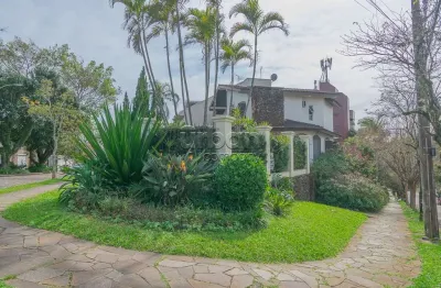 Casa em condomínio fechado com 3 quartos à venda na rua luiz voelcker, 740, três figueiras, porto alegre por r$ 1.950.000