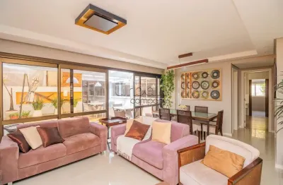 Apartamento com 2 quartos à venda na rua perpétua teles, 124, petrópolis, porto alegre por r$ 1.650.000