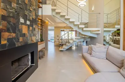 Casa em condomínio fechado com 3 quartos à venda na rua antonio lory müller, 130, alto petrópolis, porto alegre por r$ 1.780.000