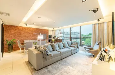 Apartamento com 3 quartos à venda na rua primeiro de janeiro, 150, três figueiras, porto alegre por r$ 2.170.000