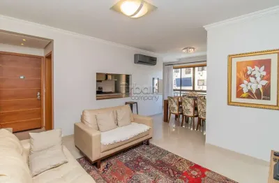 Apartamento com 3 quartos à venda na rua roque calage, 886, passo da areia, porto alegre por r$ 1.090.000