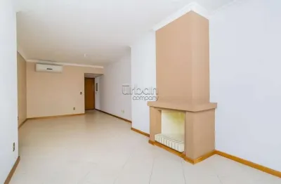 Apartamento com 3 quartos à venda na rua faria santos, 466, petrópolis, porto alegre por r$ 1.040.000