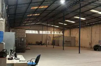 Galpão para alugar, 1000 m² por r$ 18.033,33/mês - fazendinha - araruama/rj