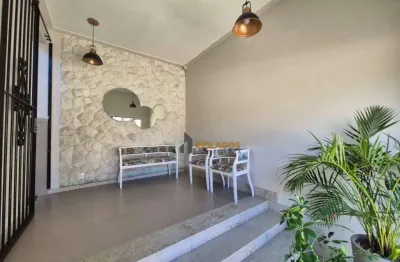 Apartamento com 2 dormitórios à venda, 90 m² por R$ 360.000,00 - Braga - Cabo Frio/RJ