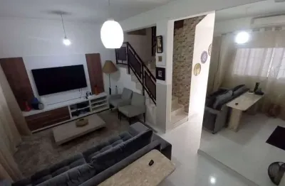 Casa com 2 dorms, guilhermina, praia grande - r$ 1.5 mi, cod: 4717