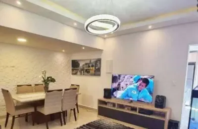 Casa com 2 quartos à venda na Rua Canadá, 70, Guilhermina, Praia Grande