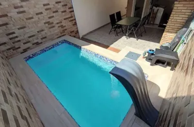 Casa com 3 quartos, guilhermina, praia grande - r$ 990 mil, cod: 4724
