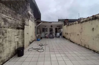 Casa com 2 quartos à venda na Rua Monteiro Lobato, 378, Cidade Ocian, Praia Grande