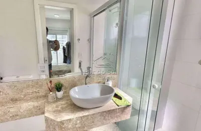 Apartamento Residencial à venda, Guilhermina, Praia Grande - AP0216.