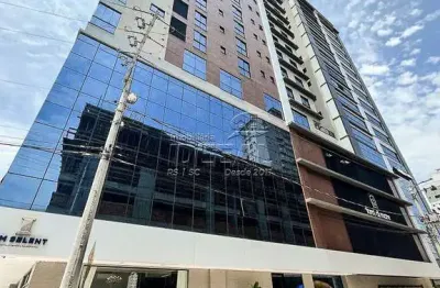 Apartamento com 3 quartos à venda no balneário perequê, porto belo  por r$ 1.800.000