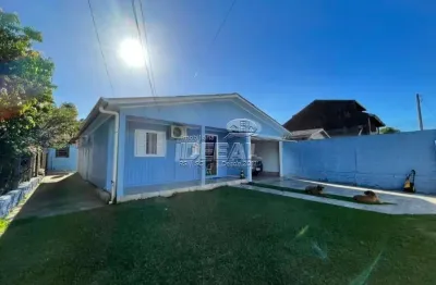 Casa com 3 quartos à venda no centro, nova santa rita  por r$ 380.000