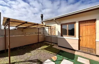 Casa com 2 quartos para alugar no berto círio, nova santa rita  por r$ 1.300