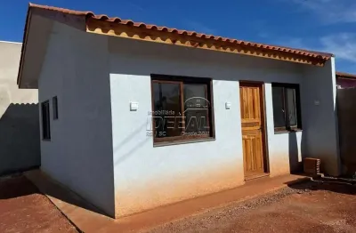 Casa com 2 quartos à venda na california, nova santa rita  por r$ 282.000