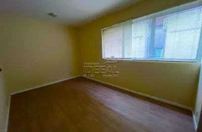 Sala comercial à venda no floresta, porto alegre  por r$ 103.000