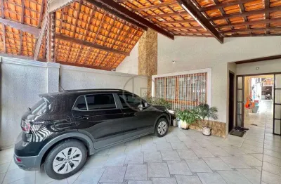 Casa com 3 quartos à venda na Rua Balneário Camboriú, 302, Aviação, Praia Grande