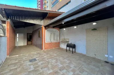 Casa com 3 quartos à venda na Rua Joaquim Teixeira de Carvalho, 422, Canto do Forte, Praia Grande