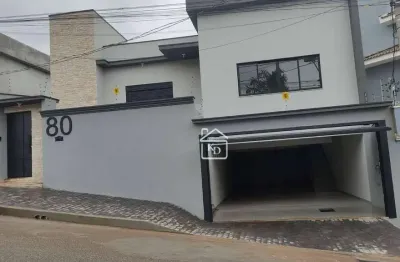 Casa com 3 quartos à venda na Rua dos Pinheiros, 80, Parque Ibirá, Pouso Alegre