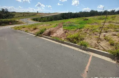 Terreno à venda no Cardeal, Elias Fausto 