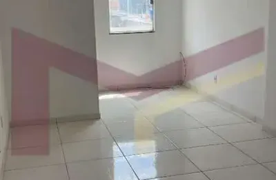 Casa comercial para alugar na Rua Itaueira, Parque Getúlio Vargas, Feira de Santana