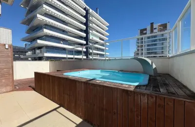 Localizado na praiapartamento garden, segundo andar com amplo terraço e piscina exclusiva a poucos metros da praia central de guaratuba