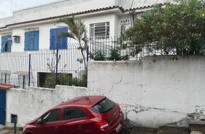 Apartamento em santa teresa terraço generoso  aproveite um bairro histórico