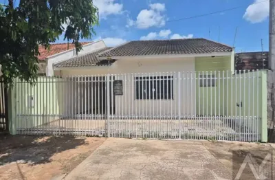 Casa com 3 quartos para alugar no Jardim Dias I, Maringá 