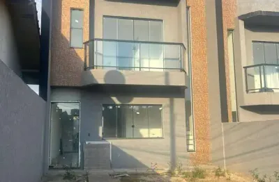 Lindo sobrado com piscina e 3 quartos no bairro guarani em colombo