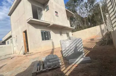 Vendo sobrado  no parque do embu financie parcele a entrada