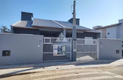 Casa com 3 quartos à venda na querencia, 716, itacolomi, balneário piçarras por r$ 640.000