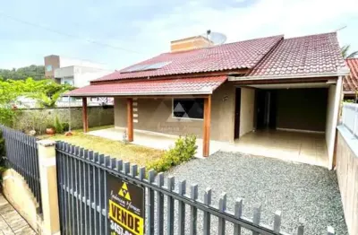 Casa com 2 quartos à venda na rua altair amorim, 115, itajubá, barra velha por r$ 699.999