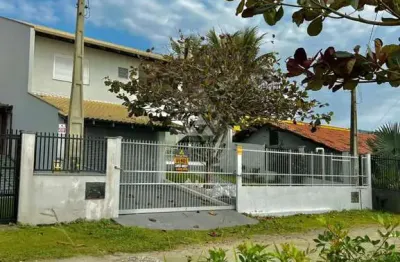 Casa com 6 quartos à venda na beira mar, 1015, itajubá, barra velha por r$ 1.949.000