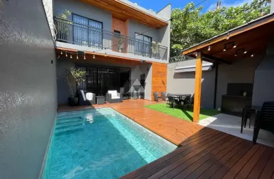 Casa com 3 quartos à venda na chapecó, 55, itajubá, barra velha por r$ 2.400.000