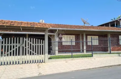 Casa com 3 quartos à venda na ipiranga, 401, centro, barra velha por r$ 930.000