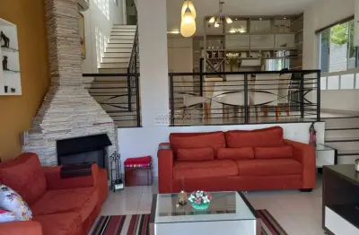 Casa com 3 quartos à venda na rua vereador frederico veras, --, pantanal, florianópolis por r$ 1.950.000