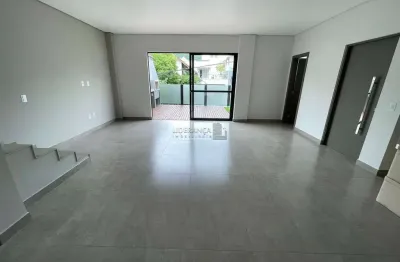 Casa em condomínio fechado com 3 quartos à venda na rua acelon eduardo da silva, --, córrego grande, florianópolis por r$ 1.780.000