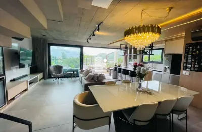 Casa em condomínio fechado com 3 quartos à venda na rua laurindo januário da silveira, --, canto da lagoa, florianópolis por r$ 4.950.000