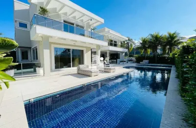 Casa em condomínio fechado com 9 quartos à venda na avenida dos búzios, --, jurerê internacional, florianópolis por r$ 15.500.000