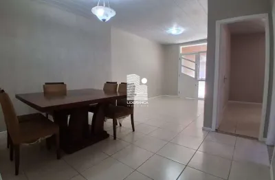 Casa em condomínio fechado com 3 quartos para alugar na rua almeida coelho, --, saco dos limões, florianópolis por r$ 4.500