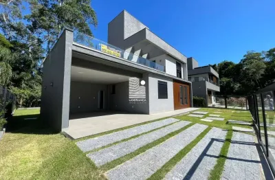 Casa em condomínio fechado com 3 quartos à venda na Rua de Pádua, --, Santo Antônio de Lisboa, Florianópolis por R$ 2.550.000