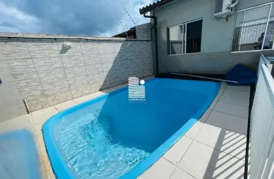 Casa em condomínio fechado com 1 quarto para alugar na Rua Doutor Agostinho Sielski, --, Santa Mônica, Florianópolis por R$ 2.800