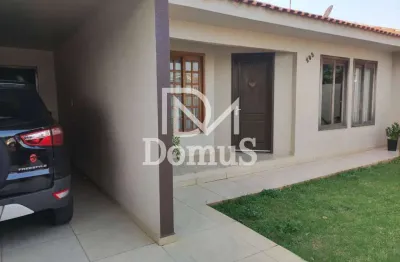 Casa com 3 quartos à venda no Jardim Gisela, Toledo 