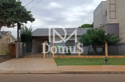 Casa com 3 quartos à venda no Jardim Gisela, Toledo 