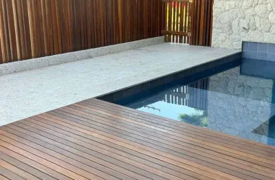 Belíssimo sobrado a venda no bella citta com elevador e 04 suites