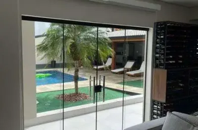 Casa de condomínio para aluguel e venda com 300 metros quadrados com 4 quartos suites