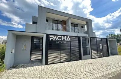 Casa à venda no Bairro Três Rios do Norte, Jaraguá do Sul - Imóvel com 3 quartos e 2 vagas de garagem