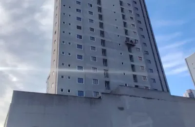 Apartamento a venda no residencial yaris na meia praia em itapema/sc